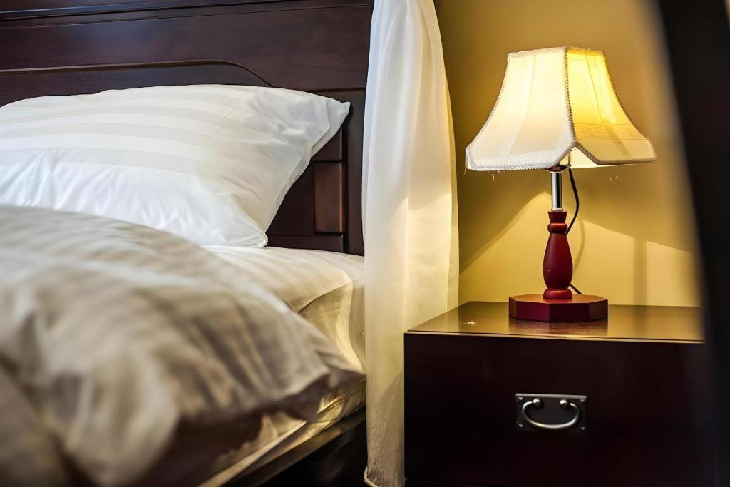 Armenian Suite George Town Bagian luar foto